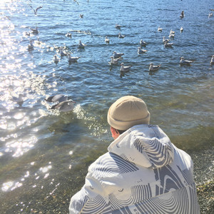 久久久久青草线焦综合
